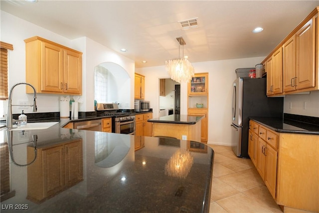 10902 Pentland Downs St, Las Vegas, NV 89141