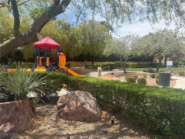 530 Calahonda Ct, Las Vegas, NV 89138 - photo 3