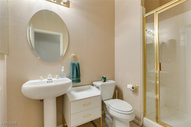 2090 Eaglepath Cir, Henderson, NV 89074 - full bathroom with a stall shower and toilet