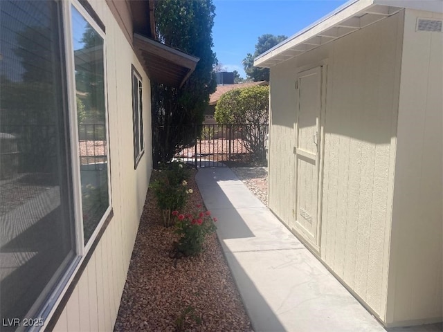 5821 Santa Catalina Ave, Las Vegas, NV 89108 - view of side of home
