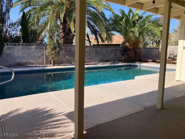 5821 Santa Catalina Ave, Las Vegas, NV 89108 - view of pool featuring a patio and a fenced backyard