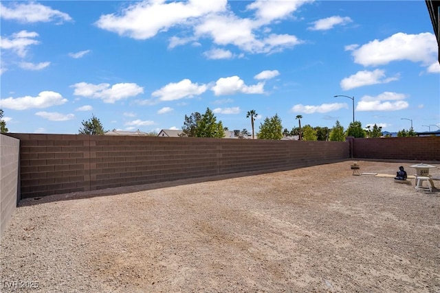 7255 Bold Rock Ave, Las Vegas, NV 89113 - view of yard