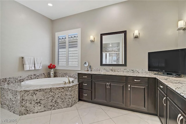 3155 Dalmazia Ave, Henderson, NV 89044 - bathroom with a garden tub and double vanity