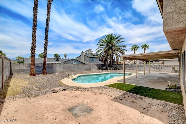 7004 Powderhorn Cir, Las Vegas, NV 89128 - view of pool featuring a patio and a fenced backyard