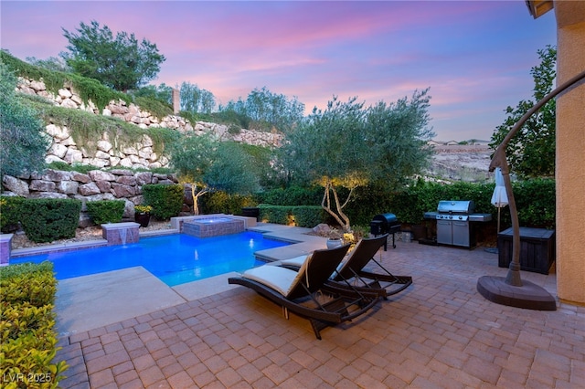 900 Cantura Mills Rd, Henderson, NV 89052 - view of pool featuring an in-ground hot tub, a patio area, and area for grilling