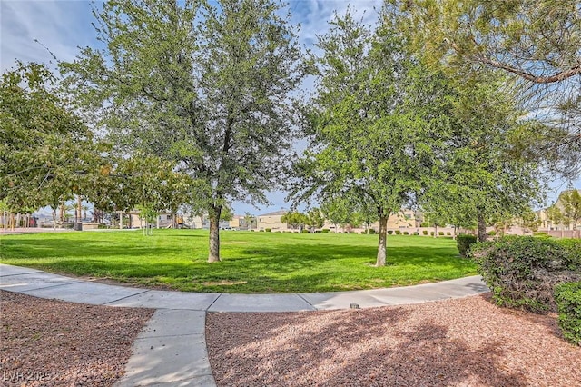 6321 Rolling Rose St Unit 201, North Las Vegas, NV 89081 - view of home's community with a yard
