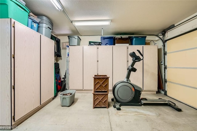 9024 Starmount Dr, Las Vegas, NV 89134 - view of garage