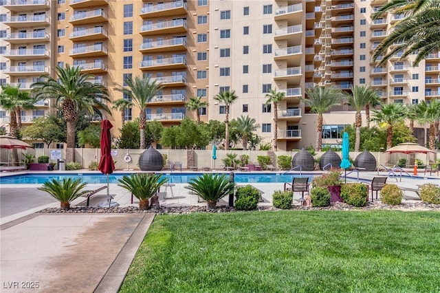8255 Las Vegas Blvd Unit 117, Las Vegas, NV 89123 - view of community pool