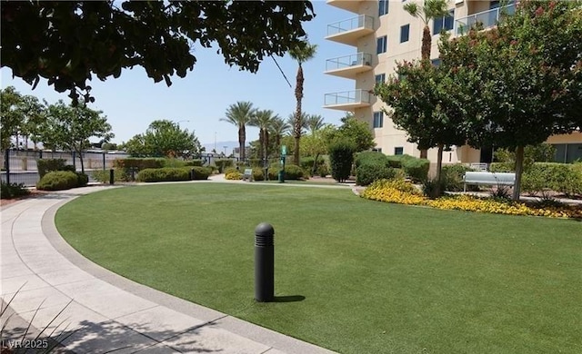 8255 Las Vegas Blvd Unit 117, Las Vegas, NV 89123 - view of community featuring a lawn