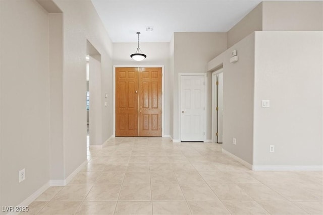 1008 New Creek Ave, Henderson, NV 89015 - foyer featuring light tile patterned floors and baseboards