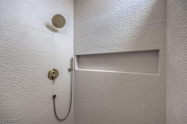10421 Linfield Pl, Las Vegas, NV 89134 - bathroom view of a tile shower
