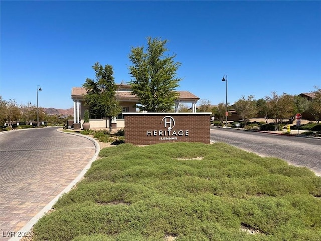 676 Otter Brook St, Henderson, NV 89011 - view of community / neighborhood sign