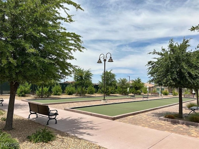 676 Otter Brook St, Henderson, NV 89011 - surrounding community featuring a bocce ball area