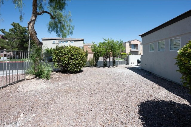 10532 Redwood Ash Ave, Las Vegas, NV 89144 - view of yard