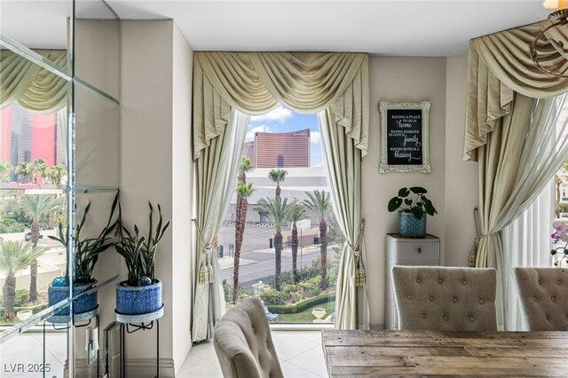 2857 Paradise Rd Unit 401, Las Vegas, NV 89109 - photo 17