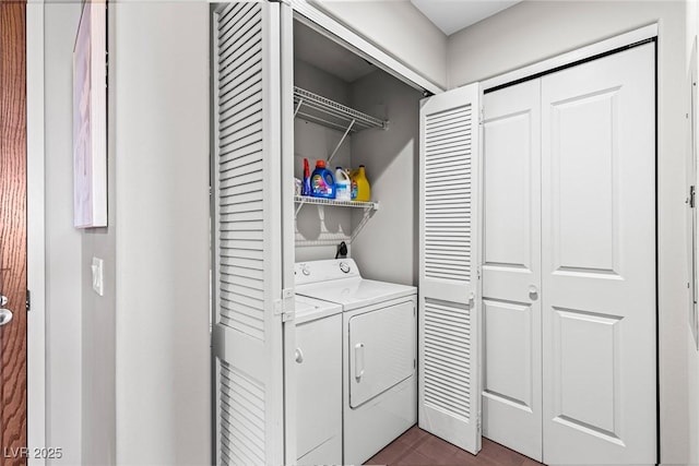 8255 Las Vegas Blvd Unit 1219, Las Vegas, NV 89123 - laundry room with independent washer and dryer