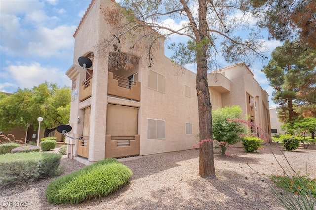 6871 Tamarus St Unit 204, Las Vegas, NV 89119 - view of building exterior