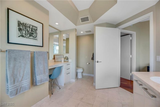 222 Karen Ave Unit 3307, Las Vegas, NV 89109 - full bath featuring toilet, vanity, baseboards, and tile patterned floors