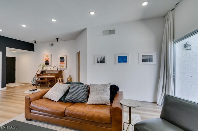 8640 Trafalgar Dr, Las Vegas, NV 89117 - photo 22