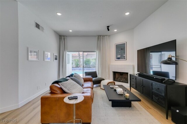 8640 Trafalgar Dr, Las Vegas, NV 89117 - photo 3