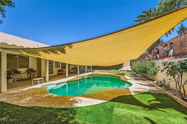 1905 Dakota Hills Ave, Las Vegas, NV 89123 - view of swimming pool featuring a patio area and a fenced backyard