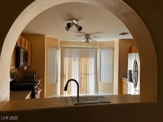 7850 Flagler St, Las Vegas, NV 89139 - photo 14