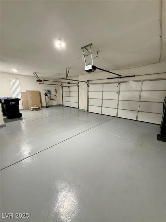 4020 Recktenwall Ave, North Las Vegas, NV 89081 - garage featuring a garage door opener