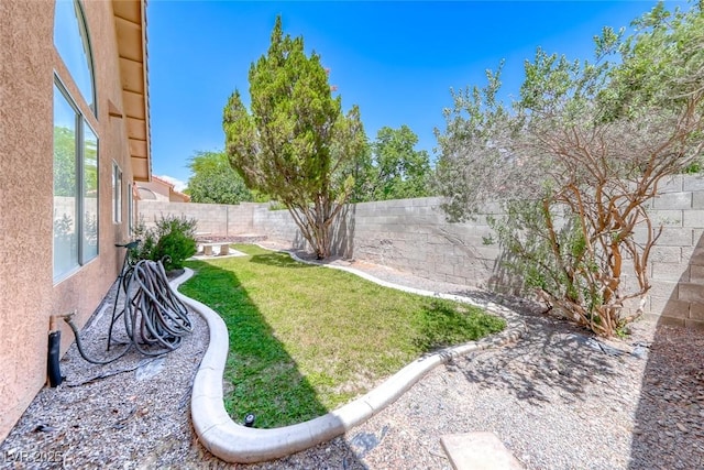 5639 Guiding Star Cir, North Las Vegas, NV 89031 - view of fenced backyard
