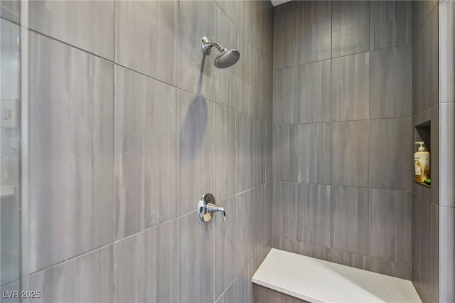 11672 Barga Ct, Las Vegas, NV 89138 - bathroom featuring tiled shower