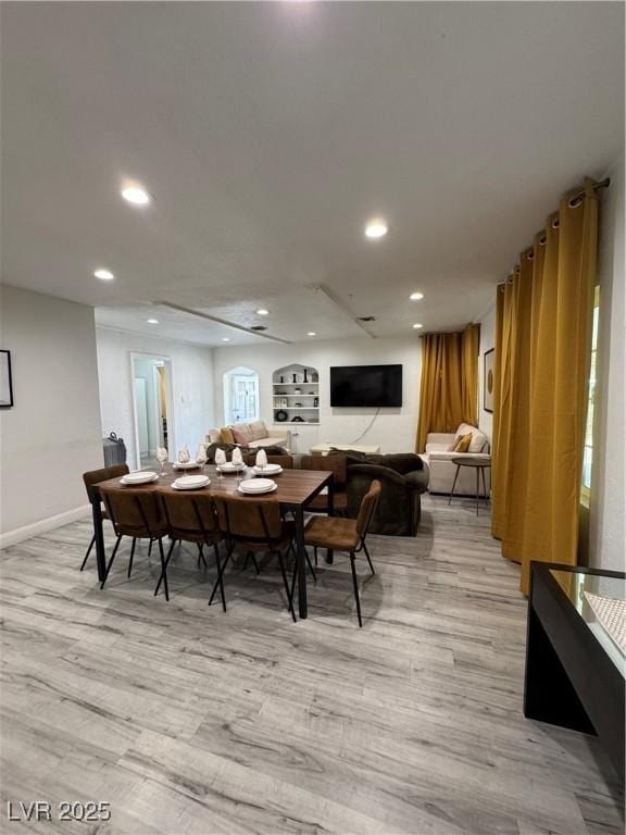 621 S 9th St, Las Vegas, NV 89101 - dining area with light wood-type flooring and recessed lighting
