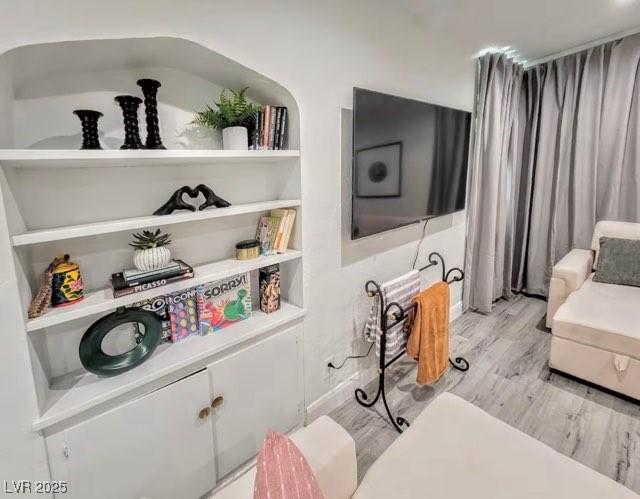 621 S 9th St, Las Vegas, NV 89101 - photo 1