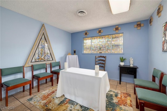 4219 E Pinecrest Cir, Las Vegas, NV 89121 - tiled home office with a textured ceiling