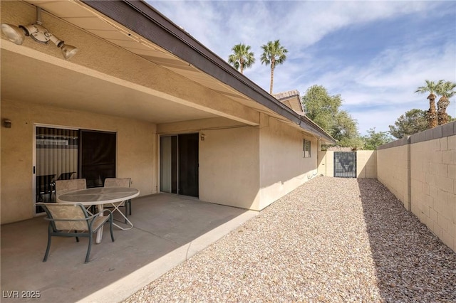 4219 E Pinecrest Cir, Las Vegas, NV 89121 - fenced backyard with a patio area