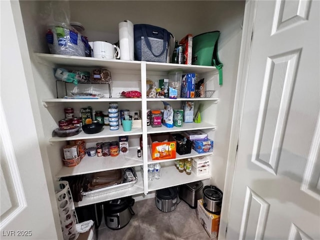 7035 Thistle Ridge St, Las Vegas, NV 89166 - view of pantry