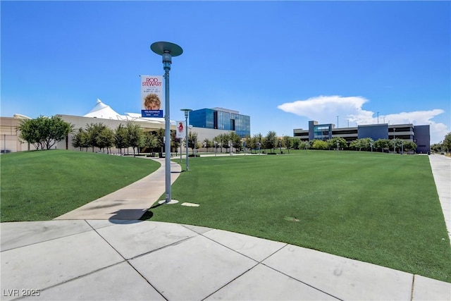 7813 Paper Flower Ct, Las Vegas, NV 89128 - view of property's community featuring a yard