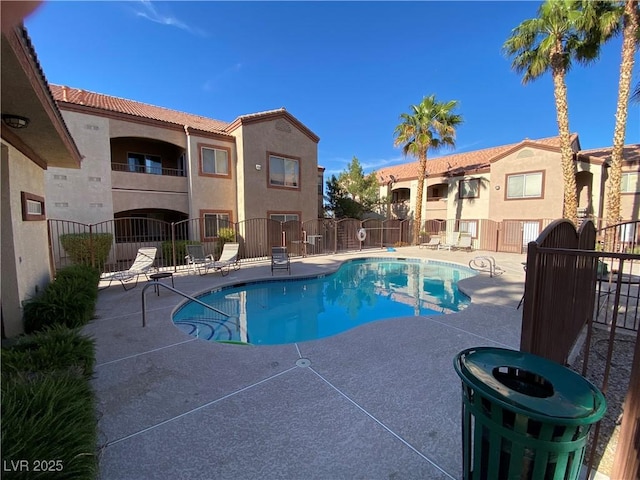 9580 W Reno Ave Unit 283, Las Vegas, NV 89148 - community pool with a patio area