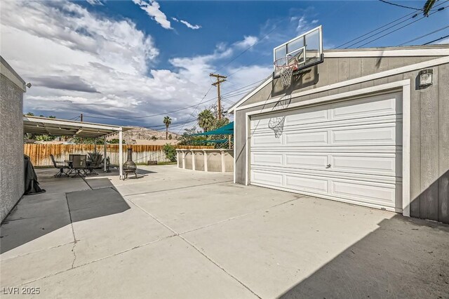 5217 Champions Ave, Las Vegas, NV 89142 - view of garage