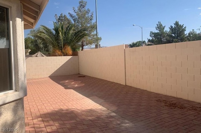 6412 Starling Mesa St, North Las Vegas, NV 89086 - view of patio
