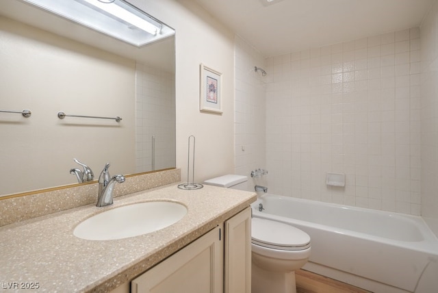 5713 Whiteridge Ave, Las Vegas, NV 89107 - full bathroom featuring toilet, vanity, shower / tub combination, and wood finished floors