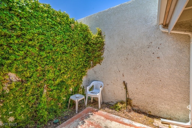 5713 Whiteridge Ave, Las Vegas, NV 89107 - exterior view of stucco siding