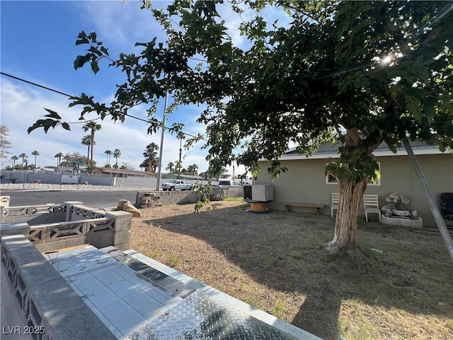 1429 S Sandhill Rd, Las Vegas, NV 89104 - view of yard with a patio area