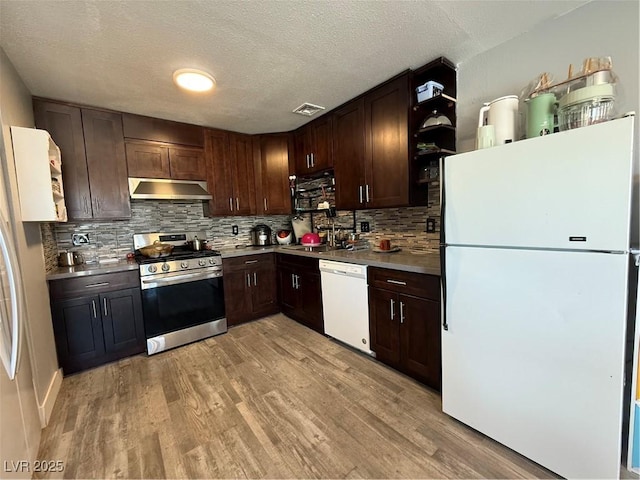 6700 Oak Valley Dr, Las Vegas, NV 89103 - photo 14