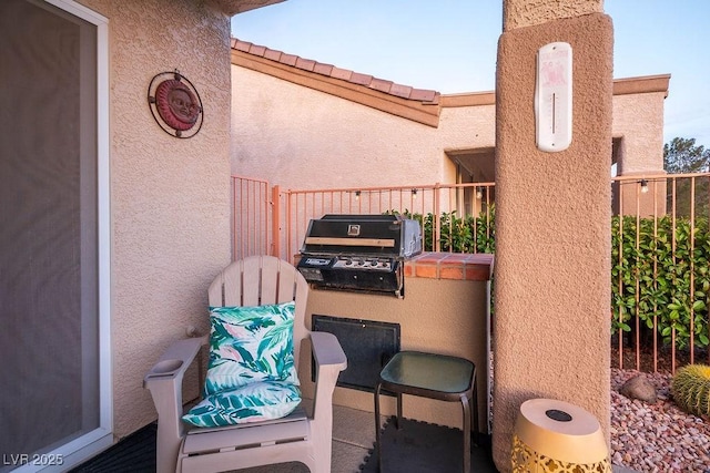 499 Eagle Vista Dr, Henderson, NV 89012 - balcony featuring a grill