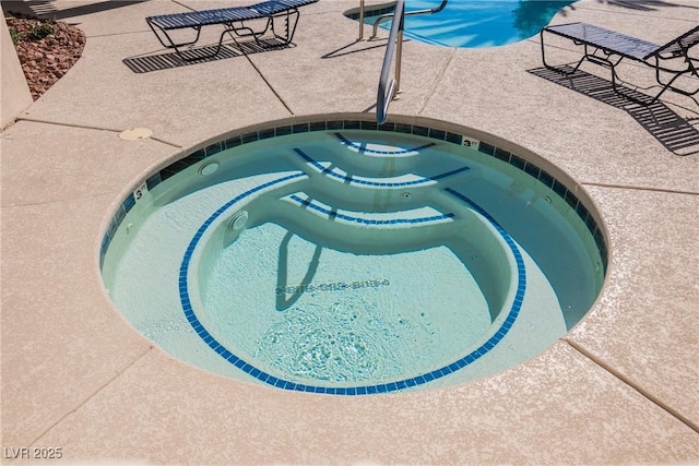 7400 W Flamingo Rd Unit 1082, Las Vegas, NV 89147 - view of community pool