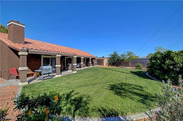 5725 N Durango Dr, Las Vegas, NV 89149 - view of yard with a patio