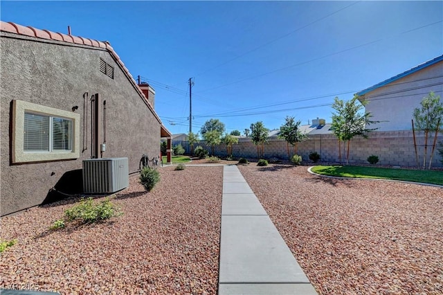 5725 N Durango Dr, Las Vegas, NV 89149 - view of yard featuring cooling unit