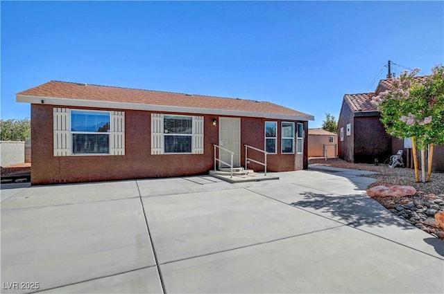 5725 N Durango Dr, Las Vegas, NV 89149 - view of front facade featuring entry steps and a patio