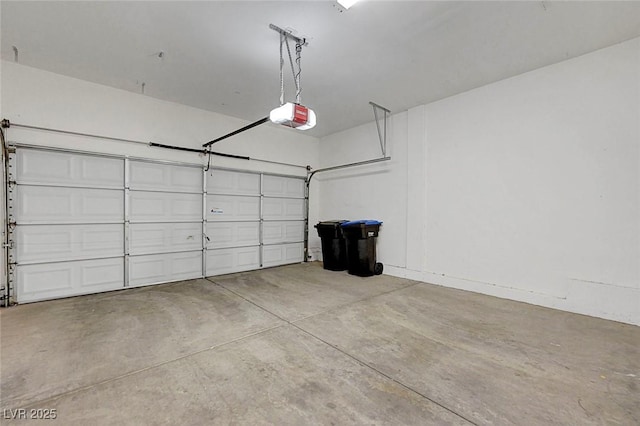 1574 Ward Frontier Ln, Henderson, NV 89002 - garage with a garage door opener