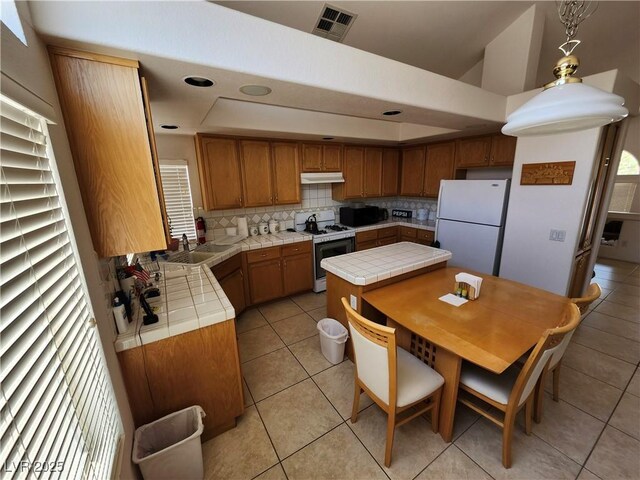 10968 Geyser Peak St, Henderson, NV 89052 - photo 23