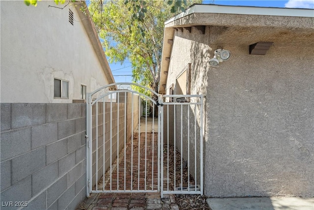 5101 Churchill Ave, Las Vegas, NV 89107 - view of gate